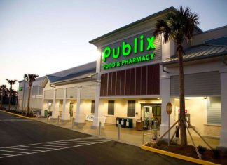 Publix Covid Vaccine: Pharmacy Accepts Walk-in Customers for COVID‑19 Vaccinations in All Seven of Its States Publix Covid Vaccine: Pharmacy Accepts Walk-in Customers for COVID‑19 Vaccinations in All Seven of Its States