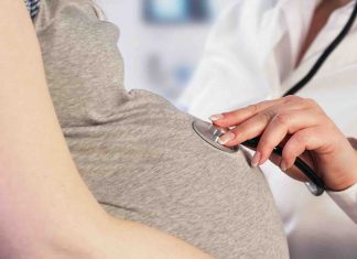 Scientists launch COVID-19 vaccine registry for pregnant and breastfeeding individuals in Canada Scientists launch COVID-19 vaccine registry for pregnant and breastfeeding individuals in Canada