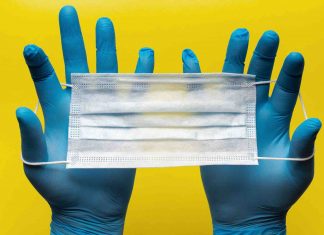 Study suggests mask-wearing can increase struggles with social anxiety Study suggests mask-wearing can increase struggles with social anxiety