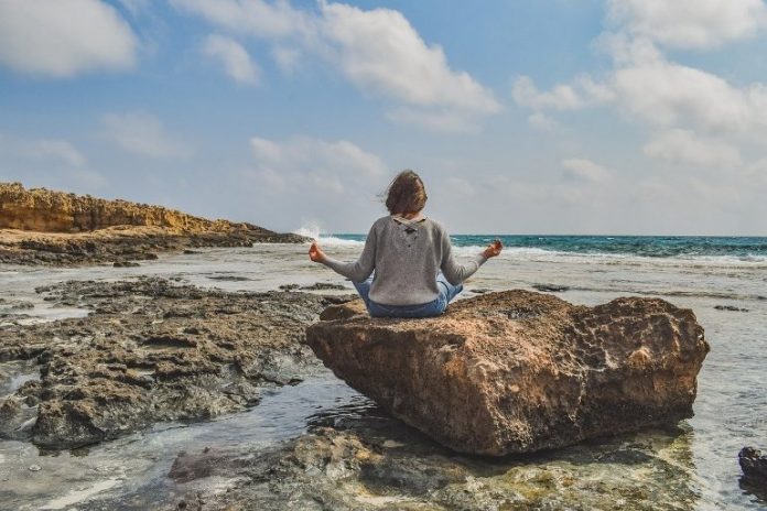 Eight weeks of meditation studies can make your brain quicker