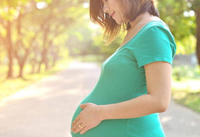 More reasons why it is important to have good oral hygiene during pregnancy