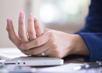 Those with inflammatory bowel disease more likely to be lefty Those with inflammatory bowel disease more likely to be lefty