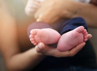 Having babies proven to be contagious Having babies proven to be contagious