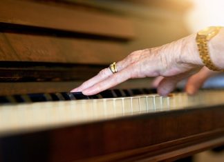 Strongest evidence yet shows musical training protects the brain Strongest evidence yet shows musical training protects the brain