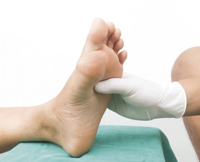 Researchers map skin cells that contribute to diabetic foot ulcers