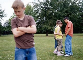 Hormone level linked to social problems in kids with autism Hormone level linked to social problems in kids with autism