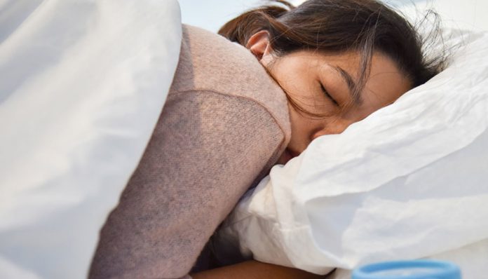 Inconsistent sleep and sleep duration linked to excess weight