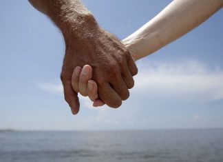 Romantic relationships can help neurotic people Romantic relationships can help neurotic people