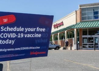 Walgreens Second Booster Shot: Eligibility and Vaccine Scheduling Walgreens Second Booster Shot: Eligibility and Vaccine Scheduling