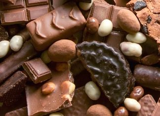 High fructose corn syrup listed as fructose on some products High fructose corn syrup listed as fructose on some products