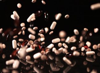 Lack of professional training contributes to opiate crisis Lack of professional training contributes to opiate crisis