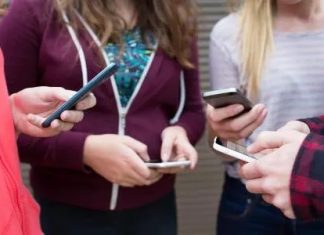 Most kids under age 4 use mobile devices daily Most kids under age 4 use mobile devices daily