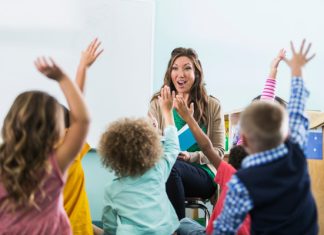 Read to your preschoolers and promote their brain function Read to your preschoolers and promote their brain function