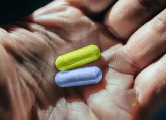 Delaying antibiotics for a respiratory infection can have advantages Delaying antibiotics for a respiratory infection can have advantages