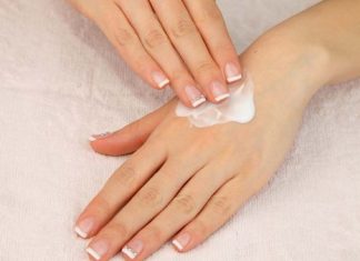 8 Natural Home Remedies for Dry Skin on Face, Hands & Legs 8 Natural Home Remedies for Dry Skin on Face, Hands & Legs