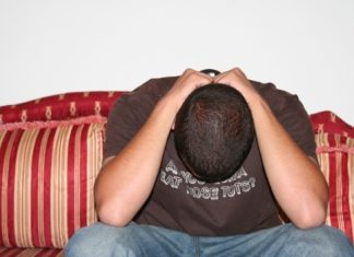 Bullying, high internet use put teens at increased risk of suicide Bullying, high internet use put teens at increased risk of suicide