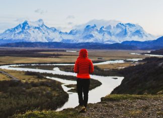 I need a gift for my friend who likes to hike in cold weather I need a gift for my friend who likes to hike in cold weather